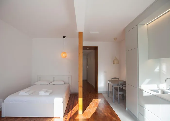 Flh Benfica Modest Lisboa