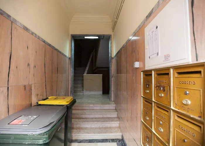 Flh Benfica Modest Appartement